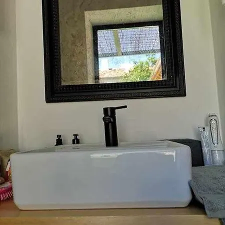 La Alberca Chica. Casa Parejas, Con Piscina Tenzuela