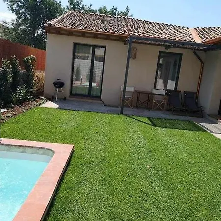 Vakantiehuis La Alberca Chica. Casa Parejas, Con Piscina Tenzuela