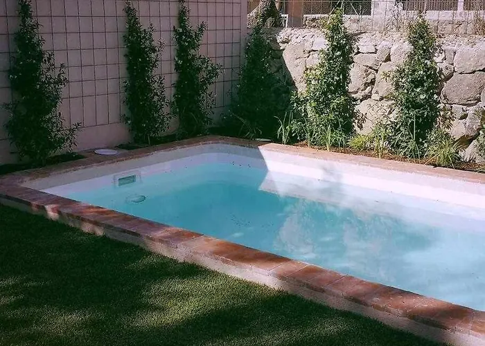 Hébergement de vacances La Alberca Chica. Casa Parejas, Con Piscina