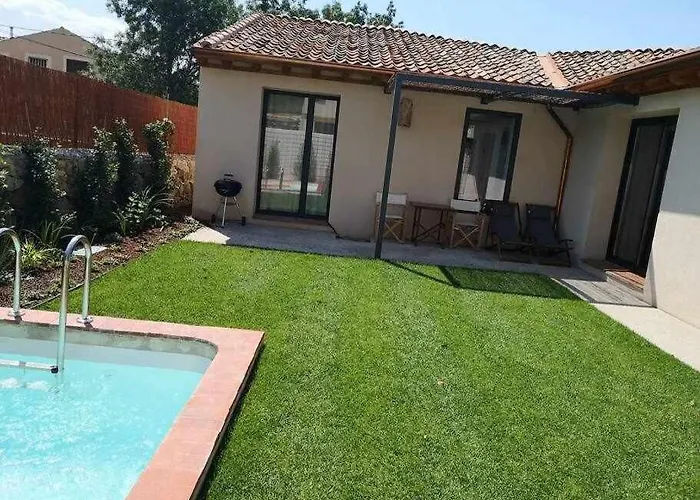 Hébergement de vacances La Alberca Chica. Casa Parejas, Con Piscina Tenzuela